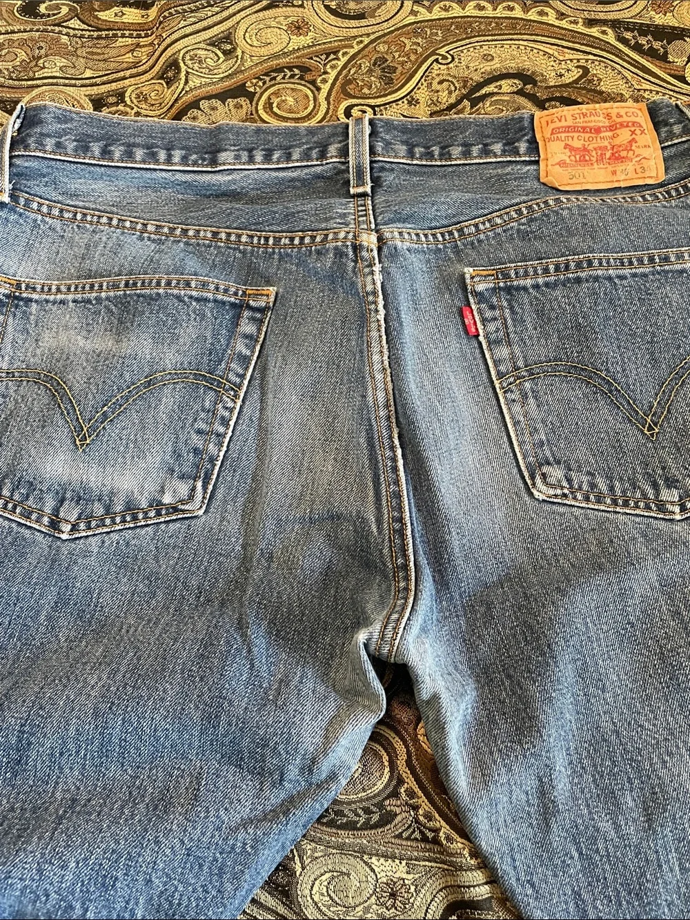 Levi's 501’s Button Fly Broken-in Straight Leg Jeans 👖